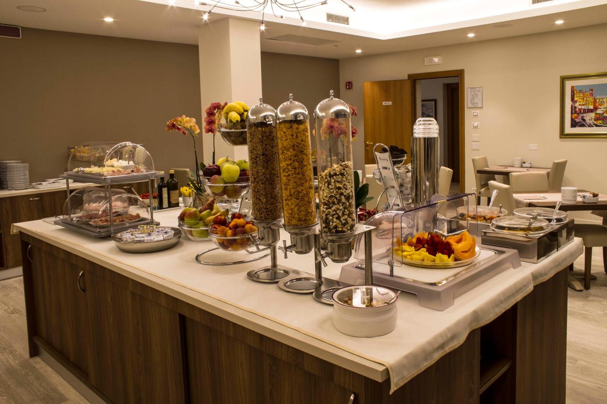 Hotel Relais Agli Olivi Λατζίζε Εξωτερικό φωτογραφία