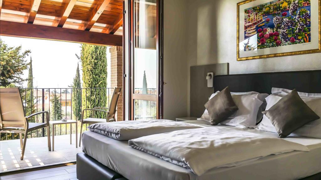 Hotel Relais Agli Olivi Λατζίζε Εξωτερικό φωτογραφία