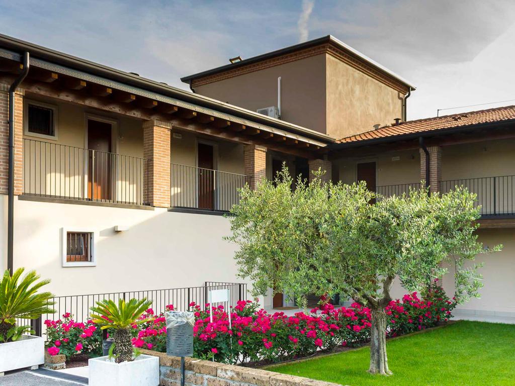 Hotel Relais Agli Olivi Λατζίζε Εξωτερικό φωτογραφία