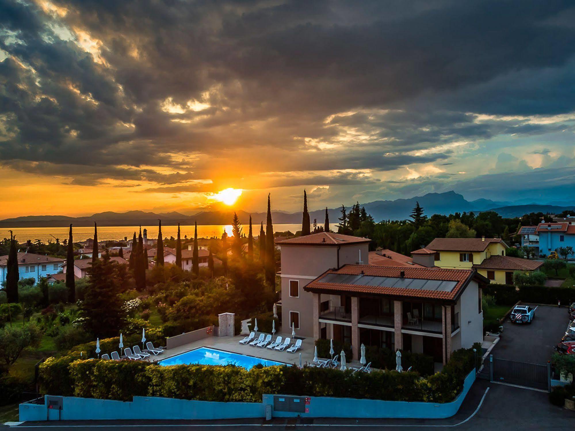 Hotel Relais Agli Olivi Λατζίζε Εξωτερικό φωτογραφία